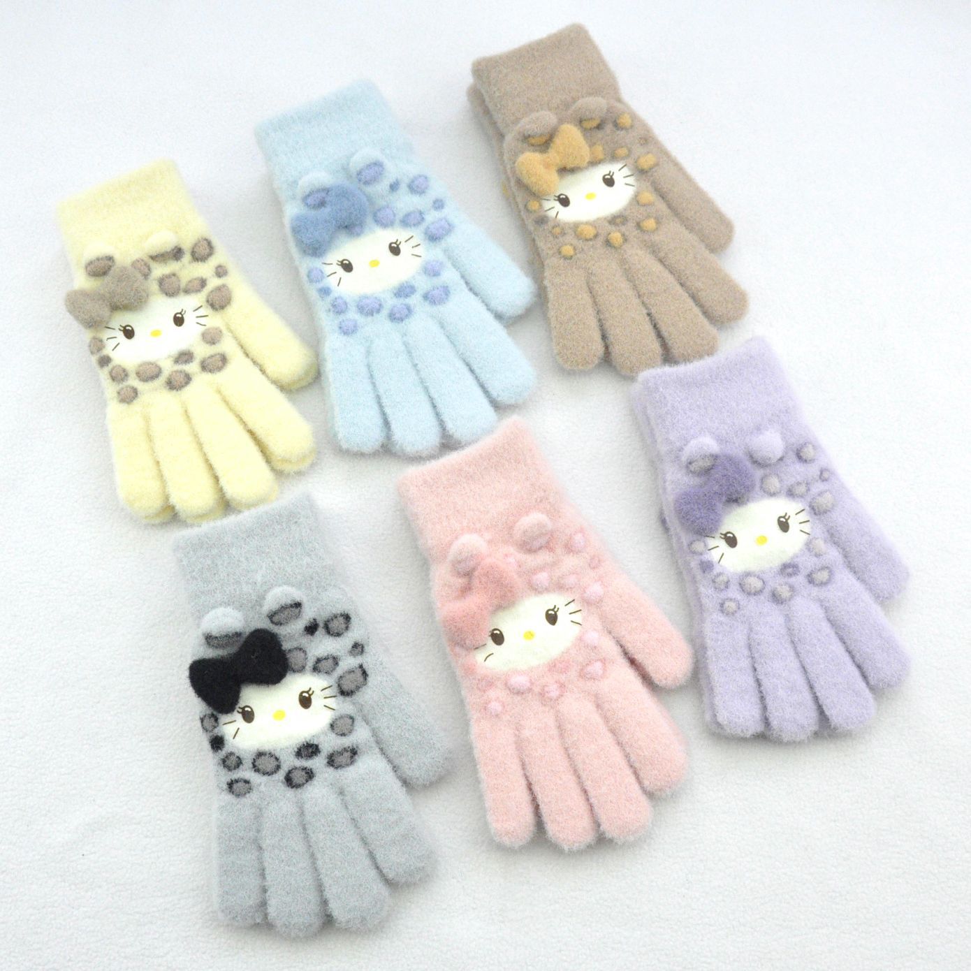 New plush and thickened jacquard knitted gloves for cute little cats, windproof cycling gloves and touch screen student gloves Item Picture