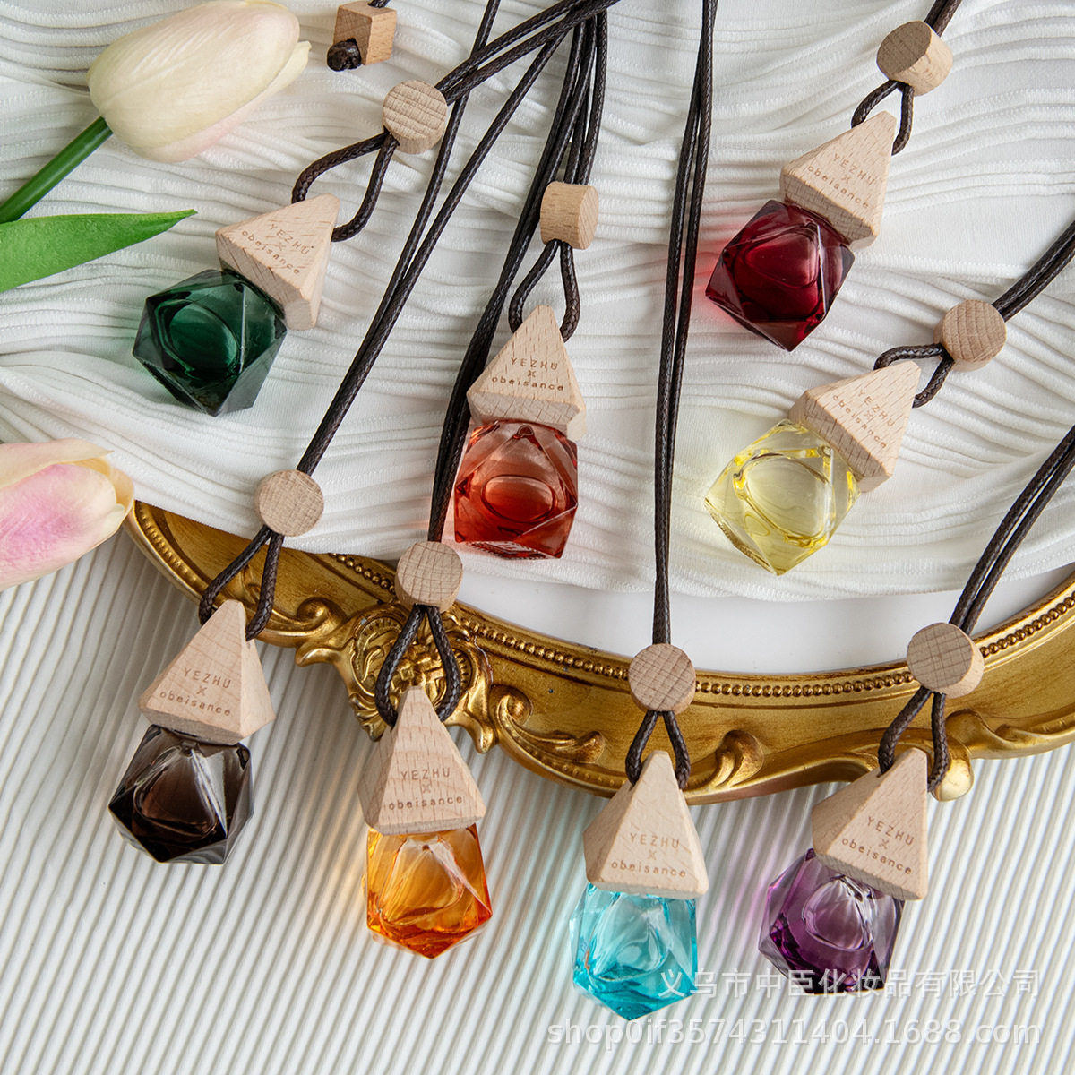 Car aromatherapy pendant, car interior pendant, essential oil perfume, long-lasting deodorizing gift, long-lasting fragrance for 90 days details Picture