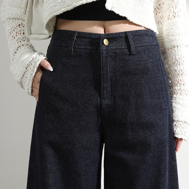 Factory direct sales of new deep blue side spliced slimming 9-point A-version wide-leg jeans and casual wool jeans for women Application Scenario