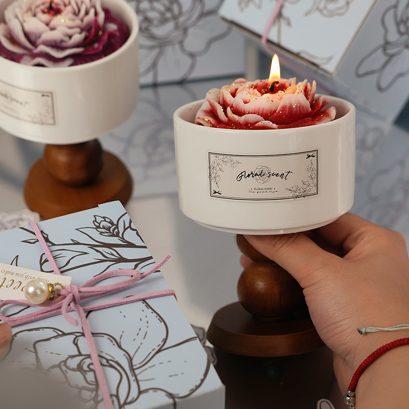Scented candles, French gradient camellia fragrance gift box, creative and high-end souvenirs, wedding, birthday and festival gifts details Picture