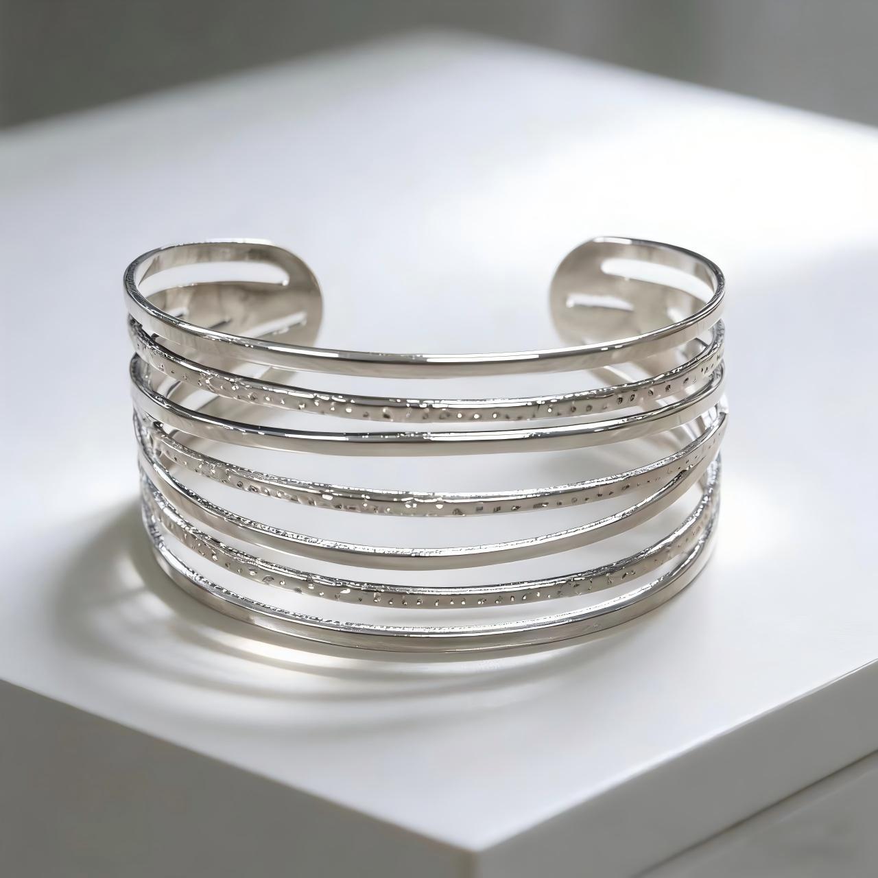 Cross-border new product: Bohemian-style multi-layer bracelet for women to mix and match, layer and wear, hollowed-out bracelet Specification image