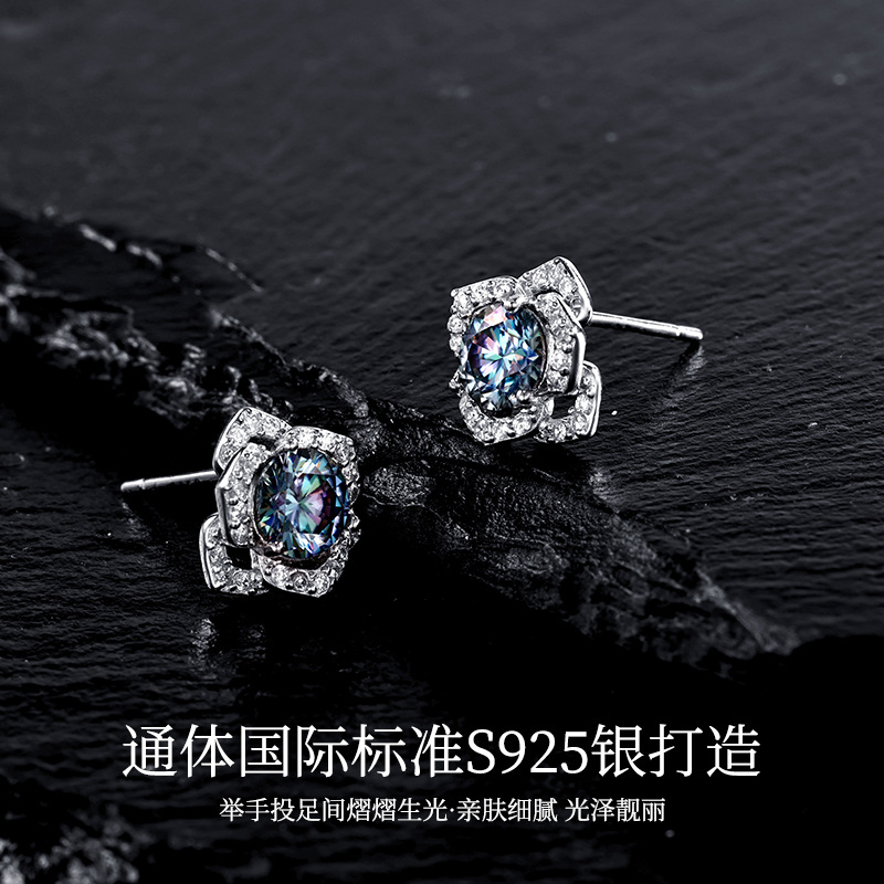 Zhuoheng Select s925 pure silver, elegant camellia moissang diamond stud earrings, simple stud earrings, versatile for autumn and winter, high-end look Application Scenario
