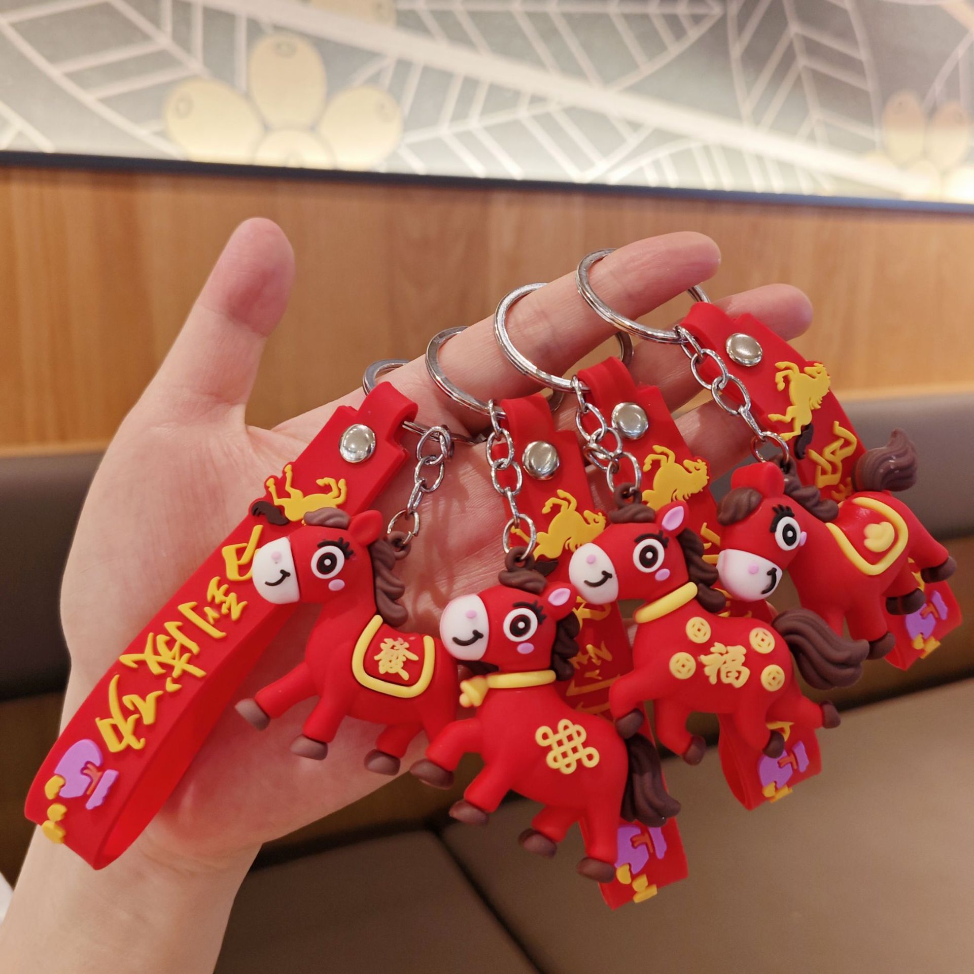 新年小马2026年马年钥匙扣挂饰书包情侣挂件礼品卡通生肖印刷logo
