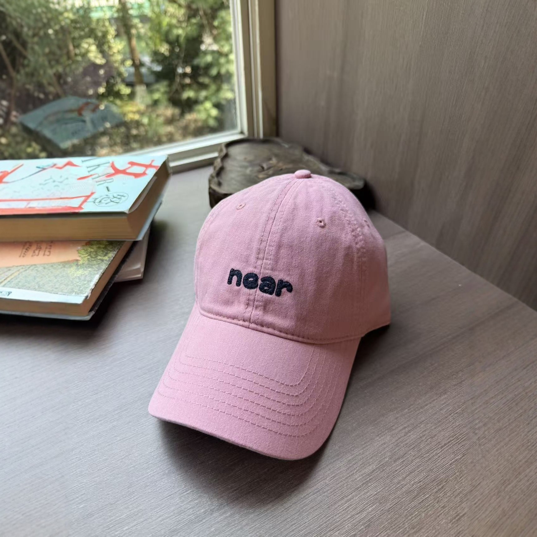 Men's and women's 2024 new retro style high-quality, simple solid color casual and versatile letter embroidery cap Specification image