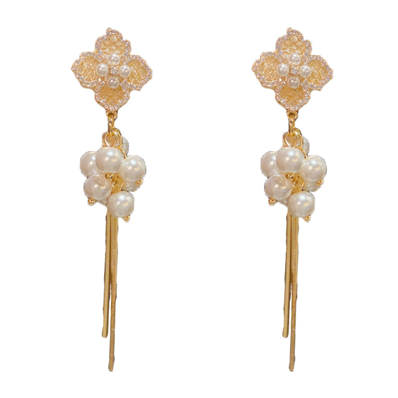 Wholesale of French light luxury zircon four-leaf flower pearl long tassel earrings with a unique, fashionable, simple and high-end feel Item Picture