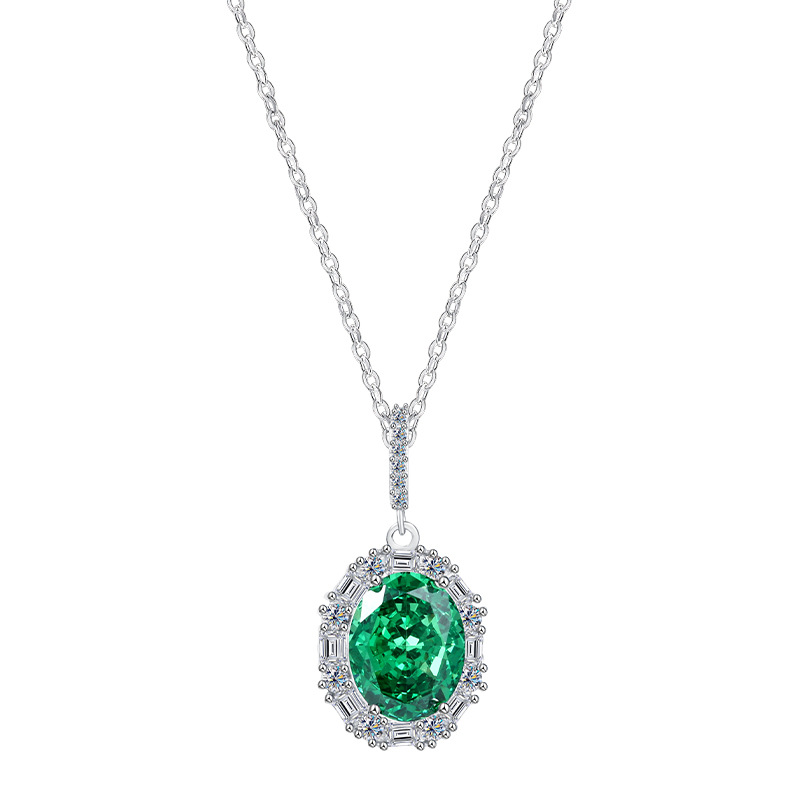Zhuoheng Select S925 Silver Pappalacha Necklace, Oval 8A High carbon diamond, green European and American Full diamond pendant, emerald light Luxury necklace Application Scenario