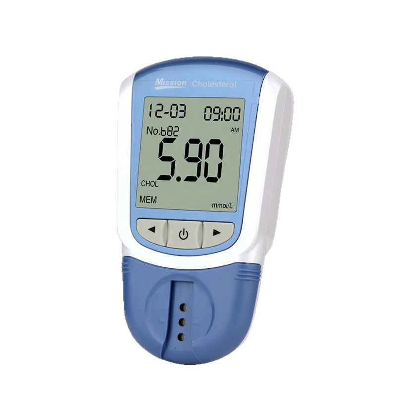 The English packaging of the cross-border exclusive cholesterol three-lipid five-item detector includes test paper and a portable tester Item Picture