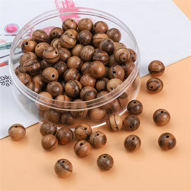 Natural old mountain sandalwood 4mm loose beads, chicken wing wood 6mm, agarwood 8mm, cat's eye sandalwood wood cultural and artistic accessory beads 108 Application Scenario