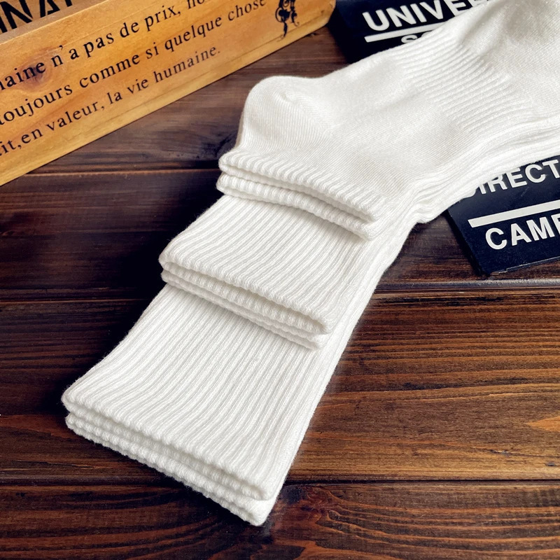 100% pure cotton Xinjiang cotton socks, men's and women's sports socks, black and white solid color, autumn and winter four seasons, student anti-odor short socks, couple Specification image