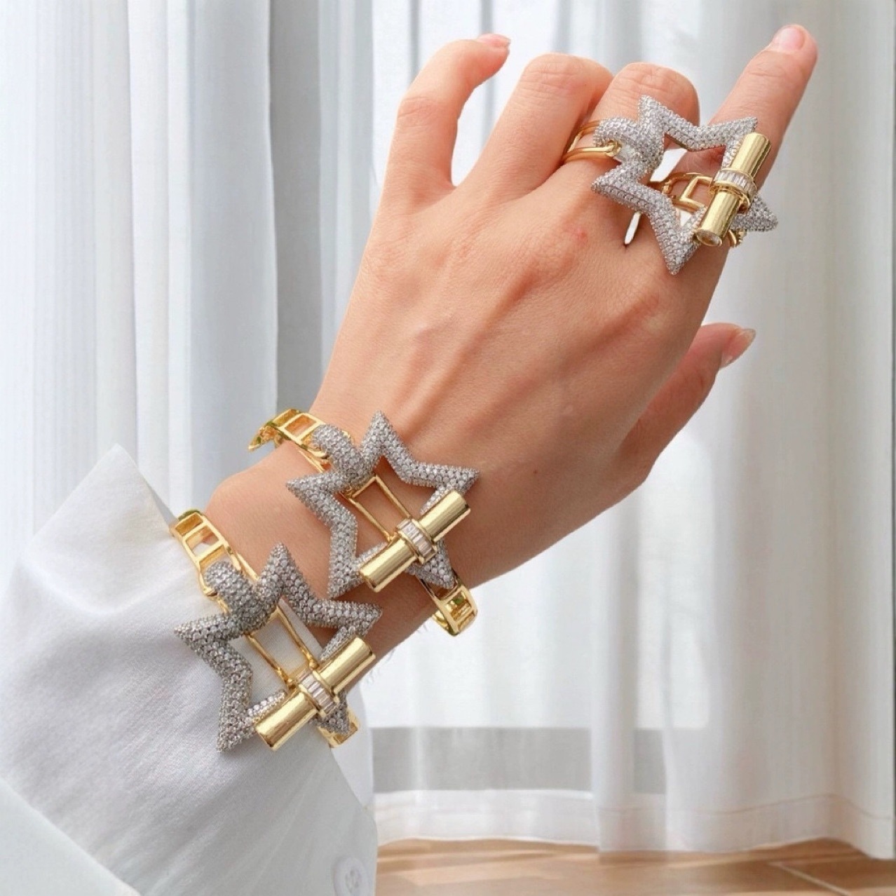 Cross-border new horizontal bar ot series ring bracelet, five-pointed star light luxury smooth bracelet ring set full figure