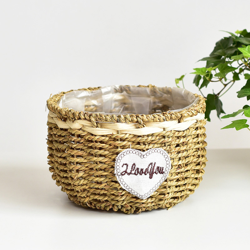 Hand-woven straw flower baskets, European-style country living room, balcony, table decoration, green ivy, green plants, succulents, rattan woven flower POTS Application Scenario
