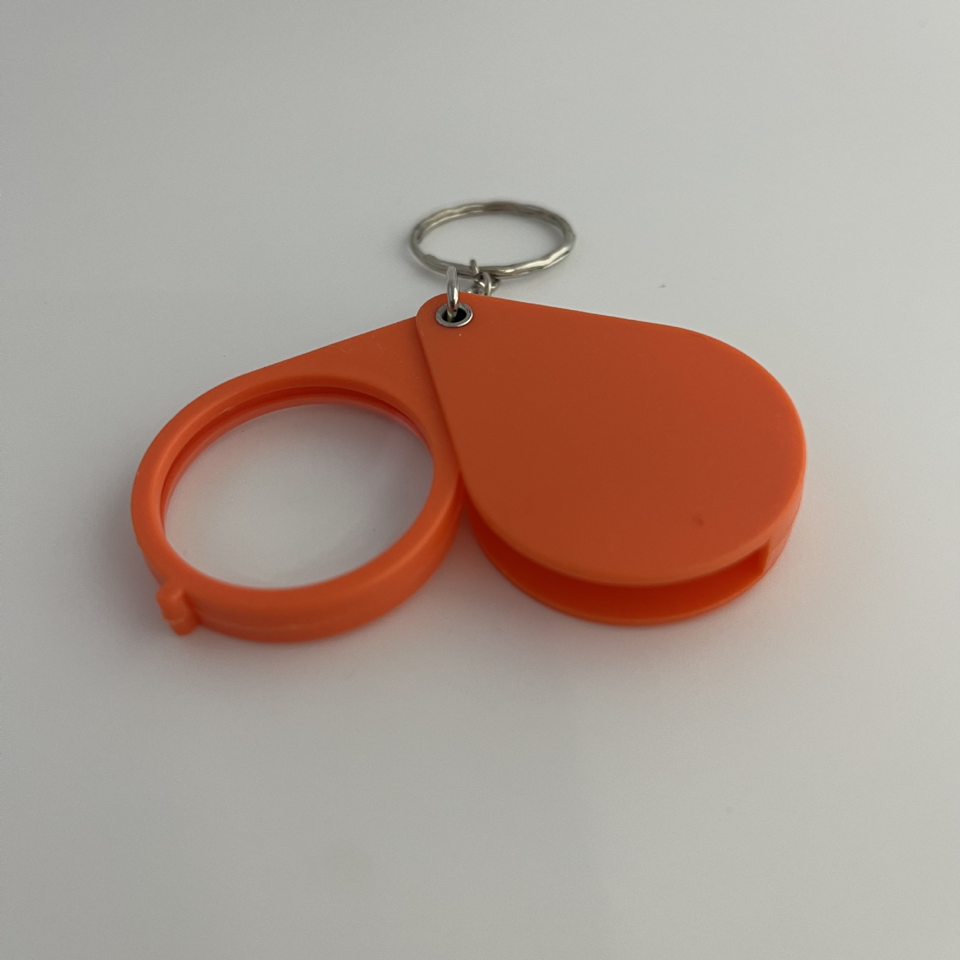 New keychain gift: 32MM plastic magnifying glass for students details Picture