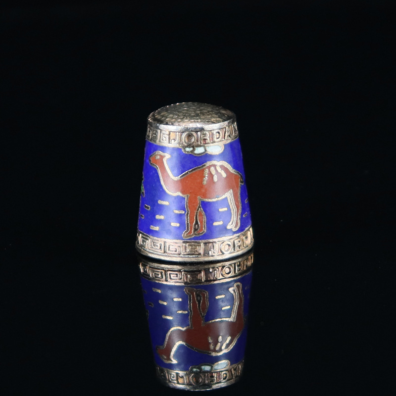 Beijing Cloisonne vintage goods are returning from foreign trade as cultural and artistic collectibles, craft gifts, copper-based machine-made enamel pendants
