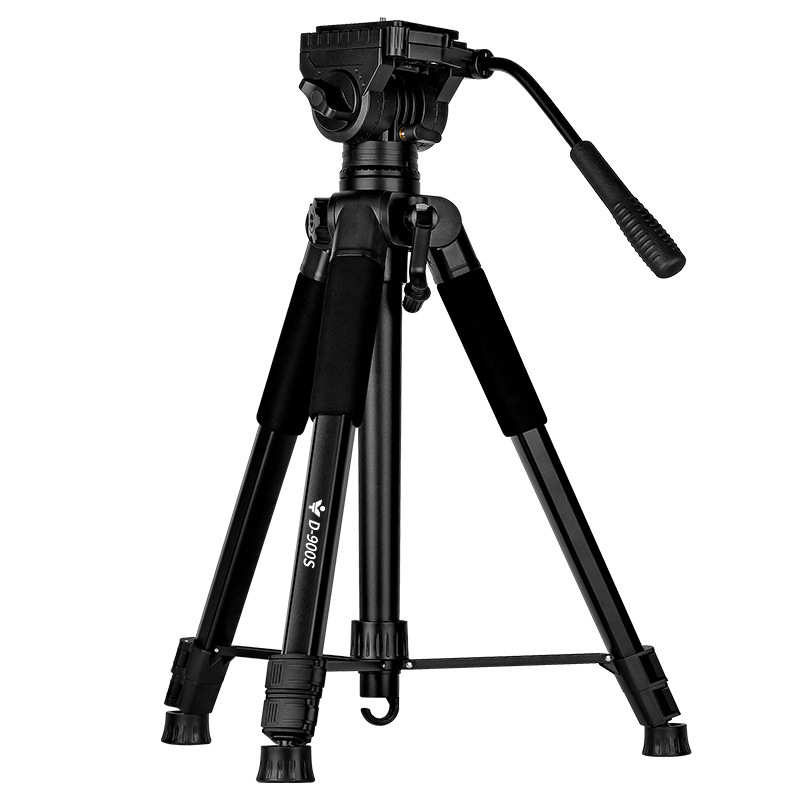 D900S photography and video camera tripod, aluminum alloy single-lens reflex camera stand, 1.75-meter mobile phone live streaming stand Application Scenario