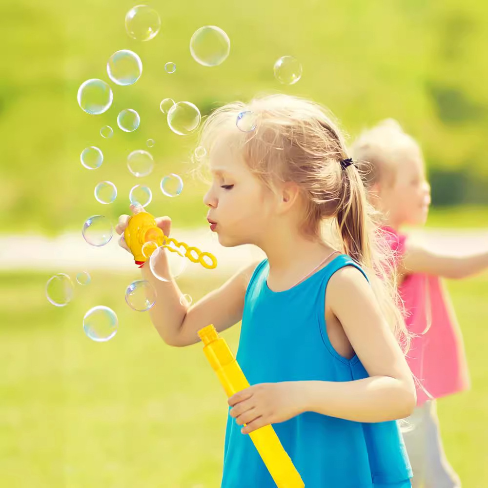 Little Yellow Duck bubble stick children's toy, handheld with a whistle to blow bubbles without leakage, a popular online hit for both boys and girls Specification image