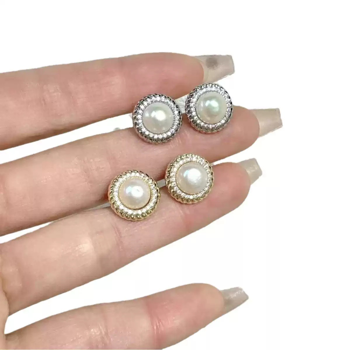 Natural freshwater pearl stud earrings, light luxury, full diamond, niche style earrings, pure silver needle, high-end feel, strong light, simple earrings Item Picture