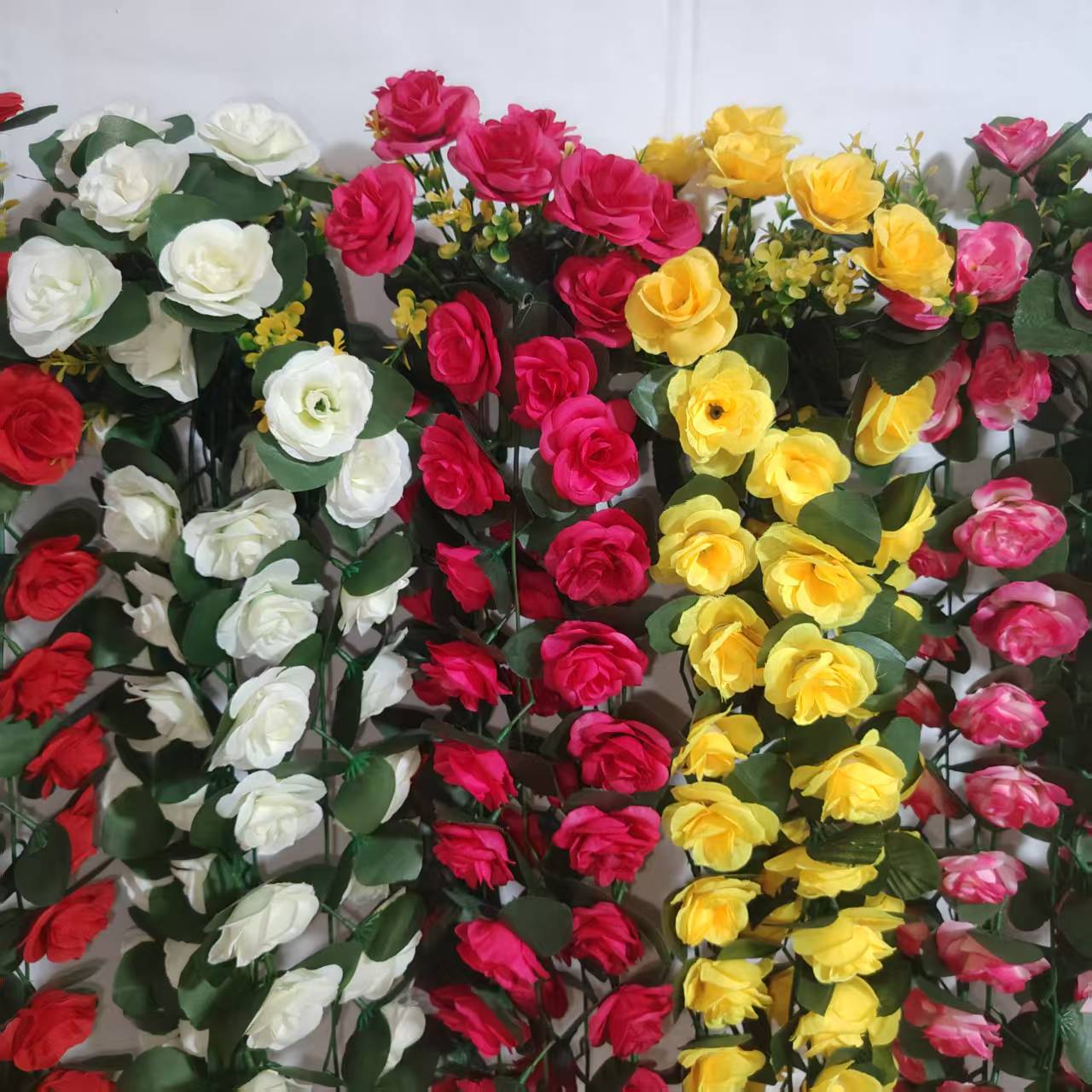 Artificial rose, rattan, wall hanging, artificial flower landscaping, flower wall, wedding decoration, background wall, cross-border details Picture