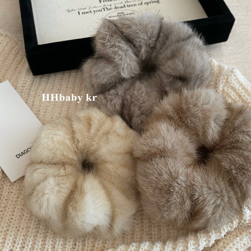Maillard coffee-colored velvet large intestine hair band for women in autumn and winter, high-elasticity ponytail hair tie, elegant hair tie headwear