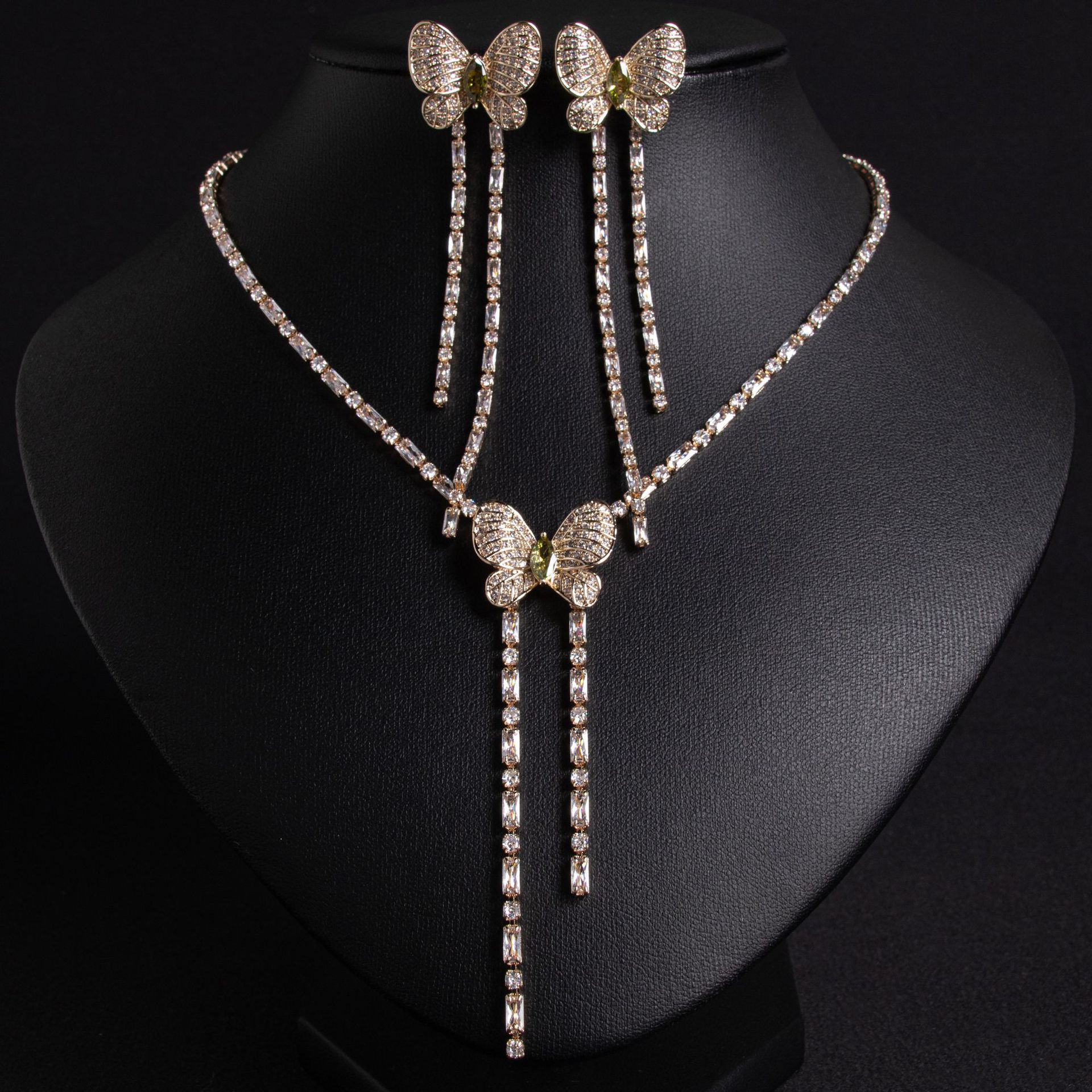Cross-border new Xiaohongshu Super Fairy Butterfly tassel necklace, light luxury Butterfly Fairy long earrings set wholesale LYTJ30417 Getisa Jewelry and Accessories wholesale Specification image