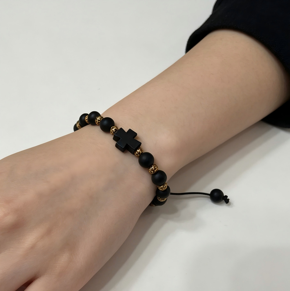 Amazon cross-border platform black matte stone bracelet with golden copper beads and adjustable bracelet accessories Application Scenario