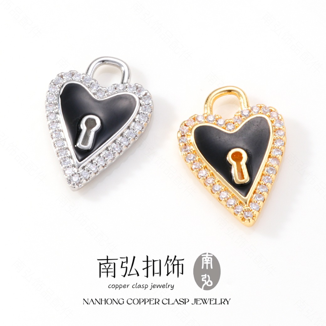 Oil-dripping heart lock pendant necklace clasp, copper-plated with real gold for color retention and high-end feel, DIY jewelry necklace clasp
