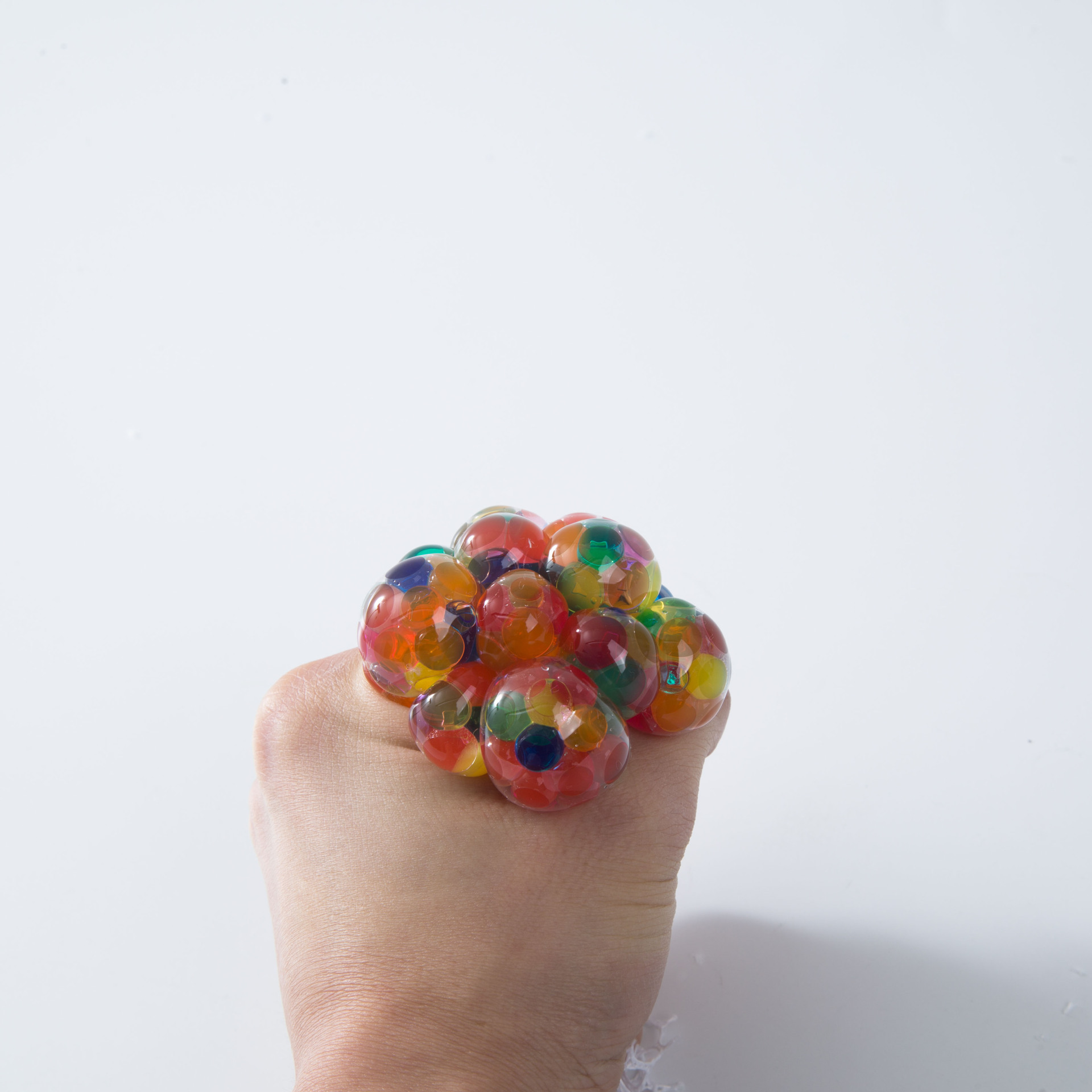 A 5-cm creative and unique prank toy for children, a squeezing and venting grape ball, an April Fool's Day prank toy Item Picture