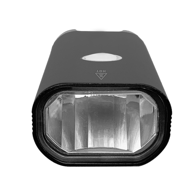 Cross-border cycling equipment accessories, bicycle headlights, aluminum alloy bicycle headlights, USB charging helmets, warning lighting lamps Application Scenario