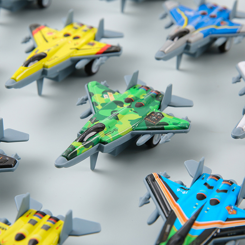 Iron sheet resilience fighter jet model toy, alloy aircraft, arcade claw machine, small toy, student gift Application Scenario