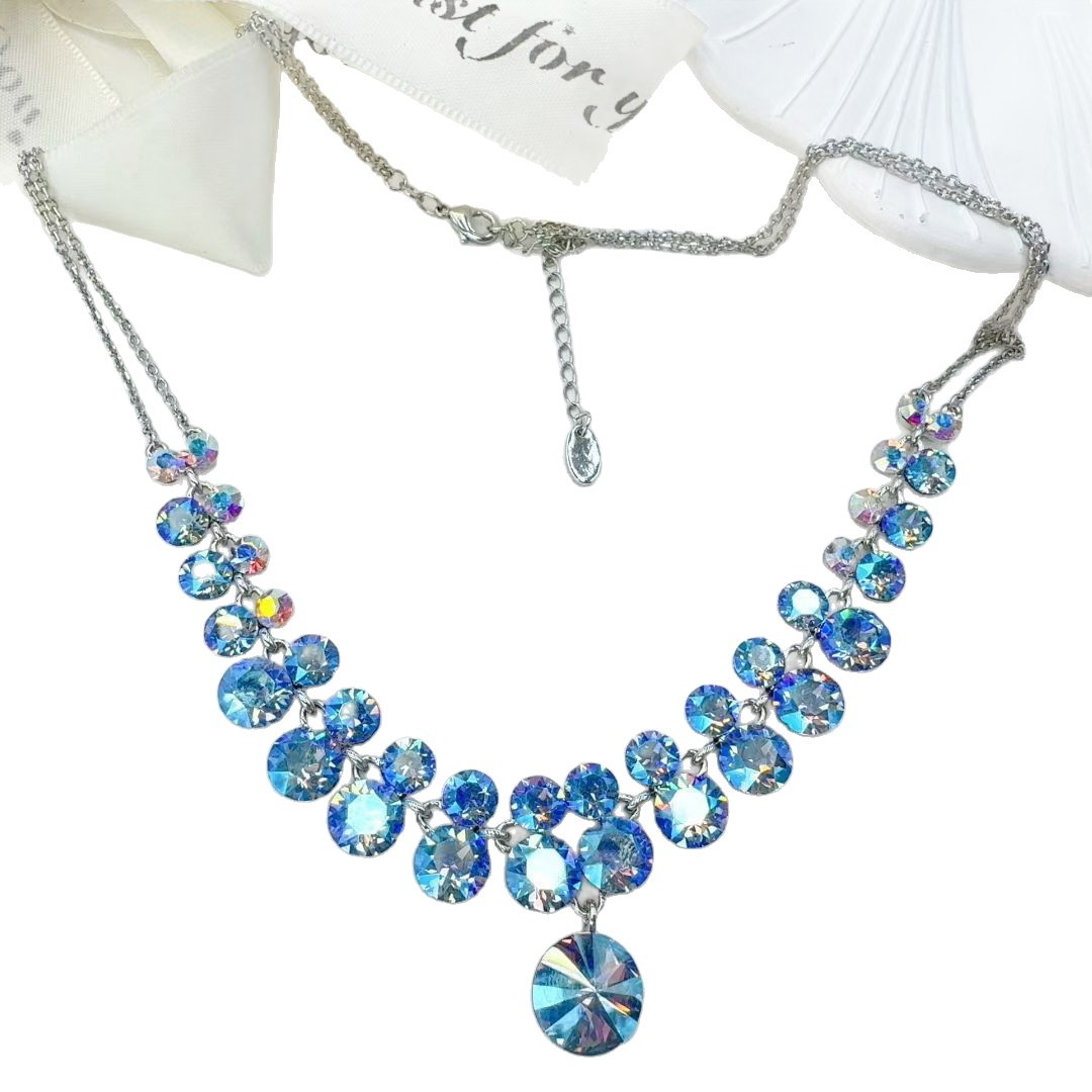 Cross-border best-selling bride accessories: Austrian water diamond teardrop-shaped necklace, earrings, wedding dress, evening gown, jewelry, banquet Item Picture