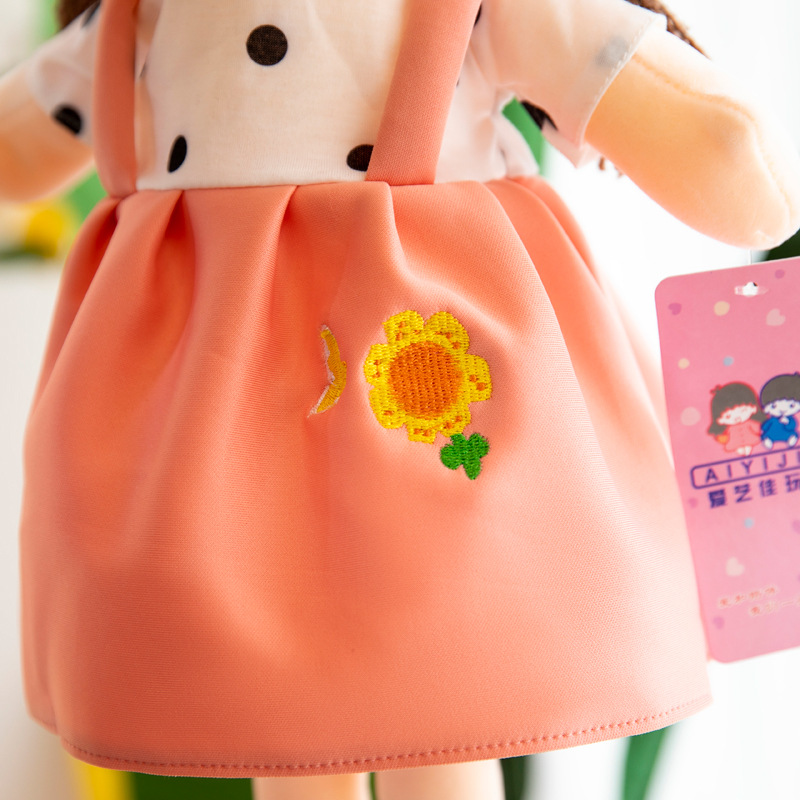 毛绒公仔、玩偶、娃娃实物图