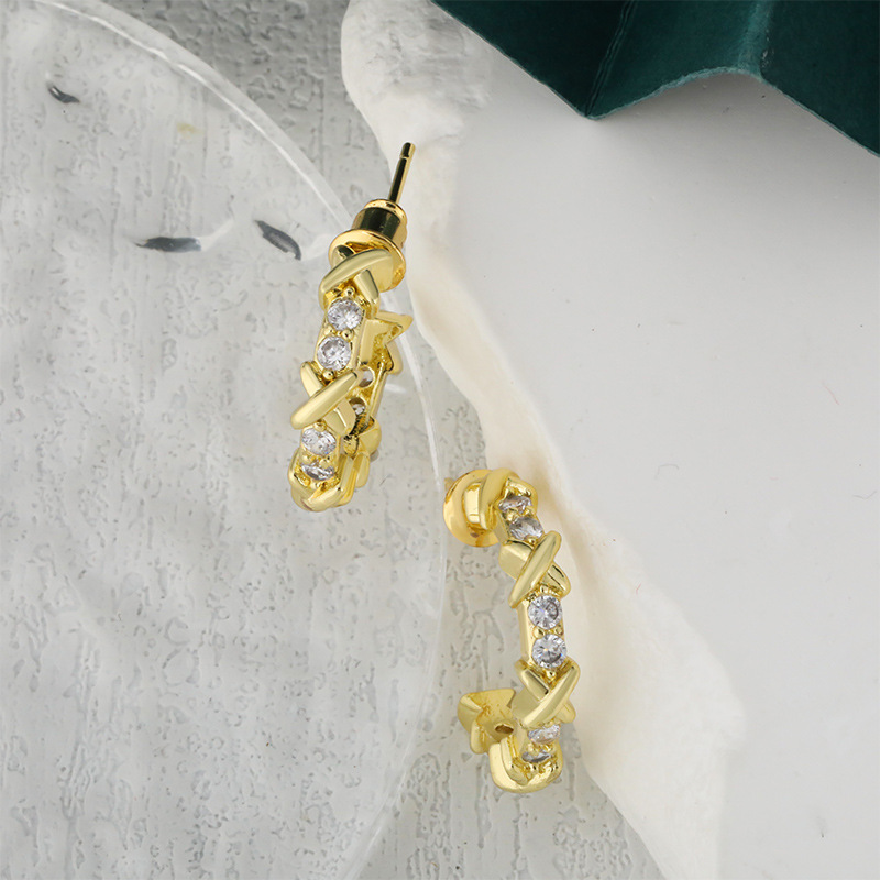 High-end, cold and light luxury style zircon earrings, trendy full-diamond niche stud earrings, design sense and temperament, cross-border bestseller earrings details Picture