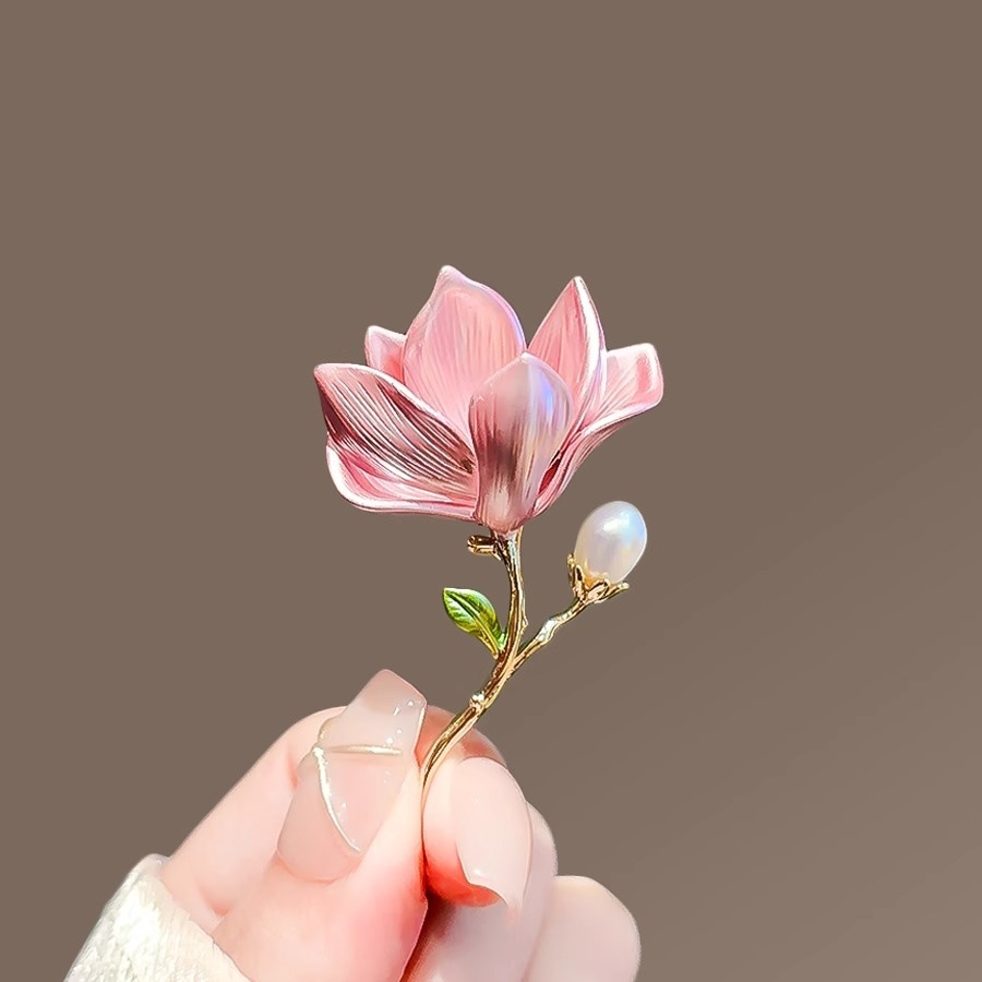 New elegant and refined magnolia flower brooch, fashionable and elegant flower pin, retro flag Hanfu brooch accessory