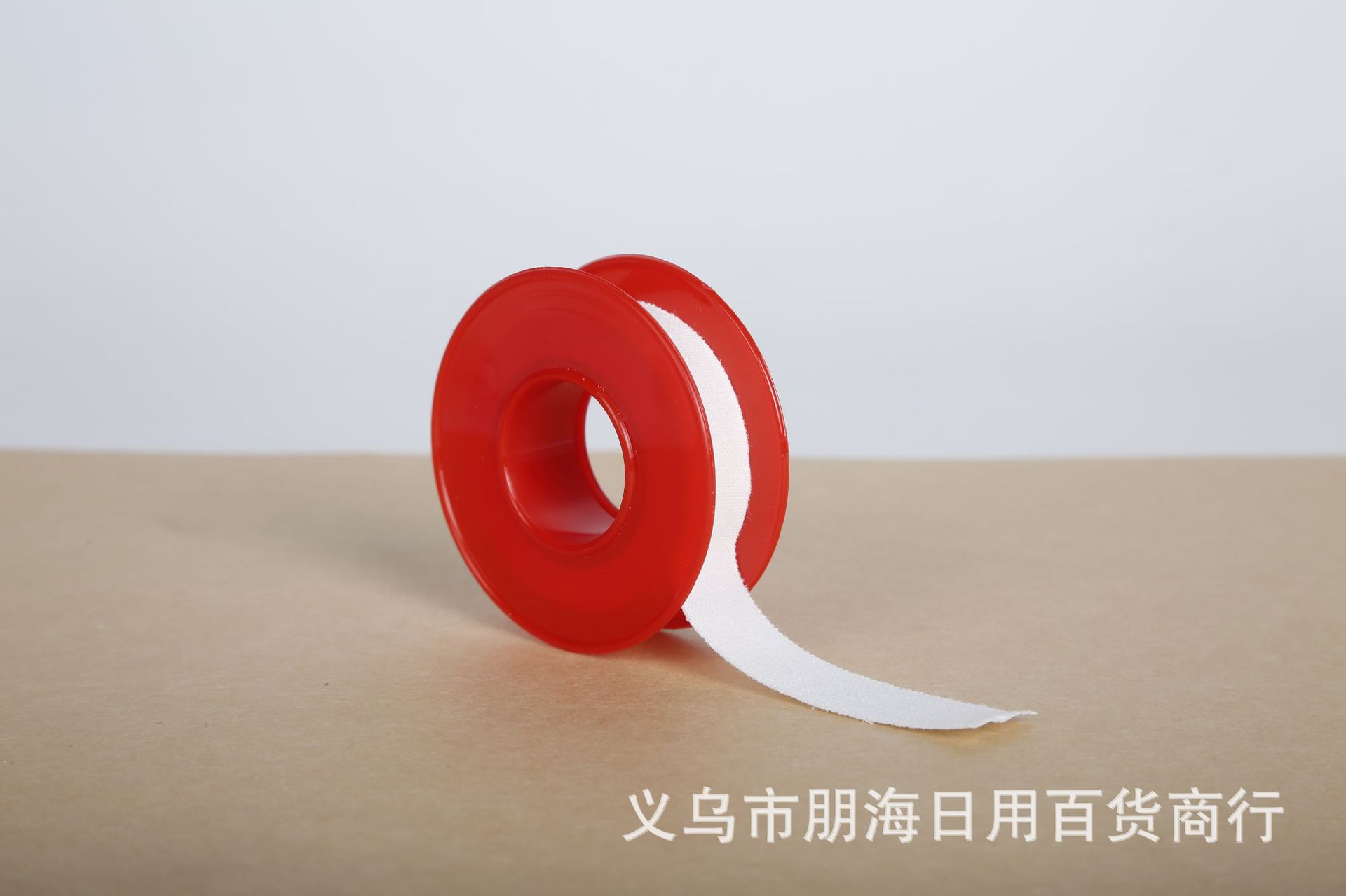 白棉布运动胶带(红芯白套)1.25cm*5m*10卷*48盒热熔胶白棉布胶带细节图