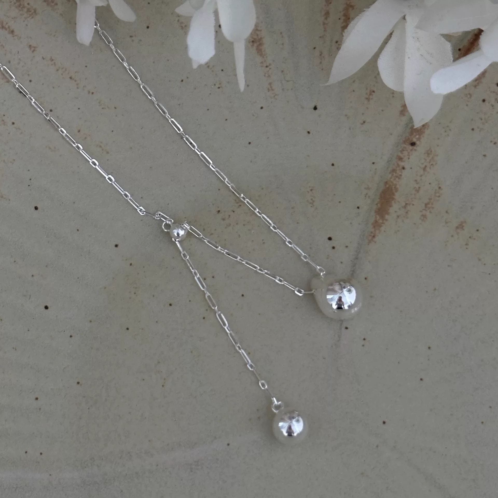 S925 sterling silver 12.8 pull-out water drop necklace, with a high-end, light luxury and niche design, simple and fashionable sweater necklace for women Specification image