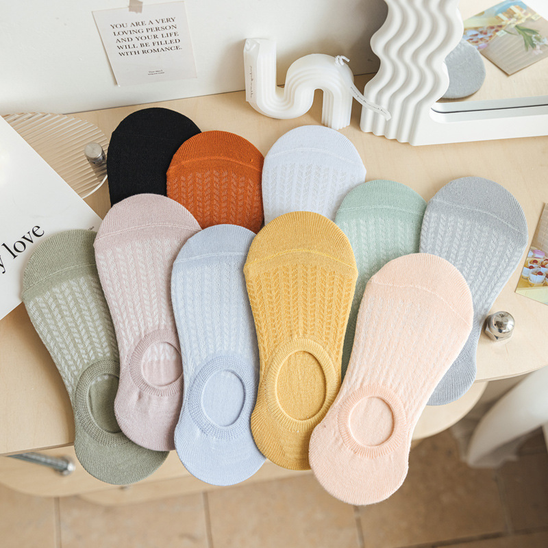 Women's spring and summer thin, shallow-mouthed, invisible boat socks, anti-slip and non-removable, as well as mesh breathable and odor-resistant short socks wholesale details Picture