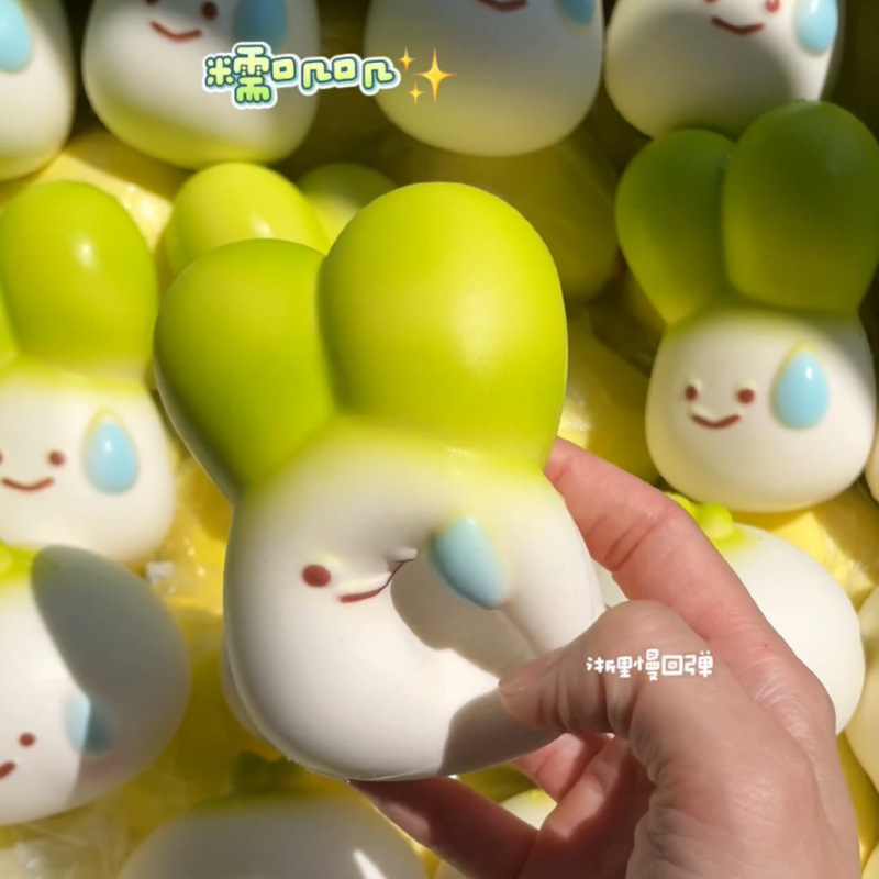 Xiaohongshu's best-selling summer soothing slow-rebound thick, moist and soft slow-rebound stress-relieving and venting toy, trendy stress-relieving toy, stress-relieving bread details Picture