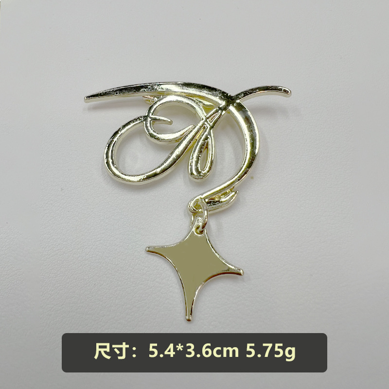 新款星芒合金胸针ins风小众服装配件饰品五角星吊坠立体月亮别针细节图