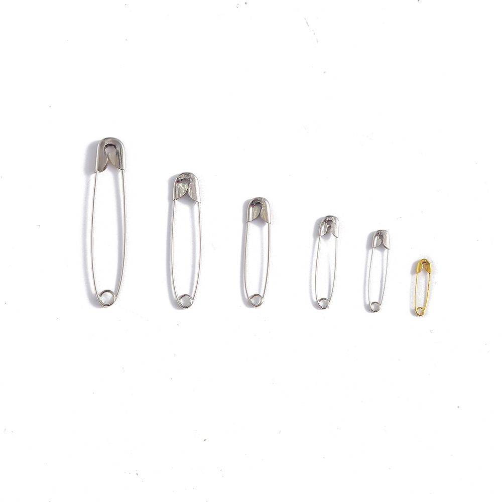 Factory wholesale of gold and silver safety pins, various specifications of clothes tags, badges, buttons and decorative pins Specification image