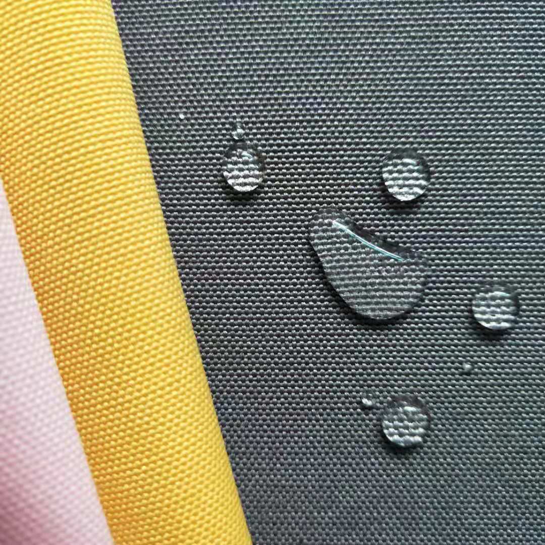 厂家销售600D牛津布6*6PVC防水平纹长丝涤纶布箱包帐篷台布面料