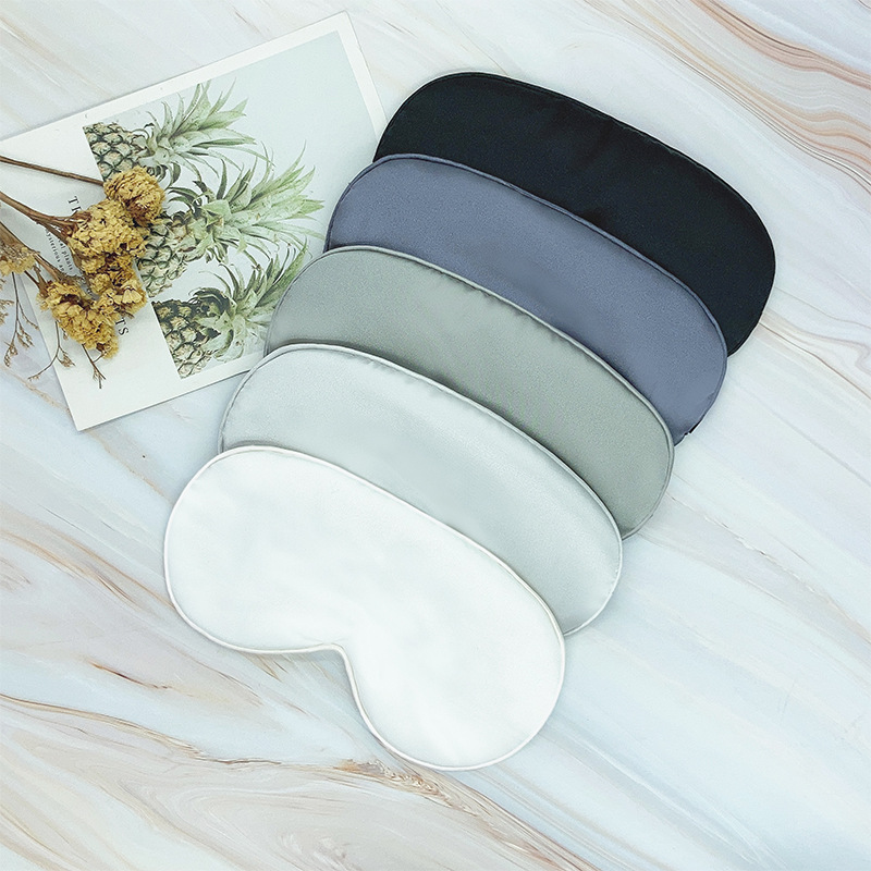 Wholesale of double-sided silk-like sleep eye masks in stock, light-blocking, nap, travel and aviation light-blocking eye masks Application Scenario