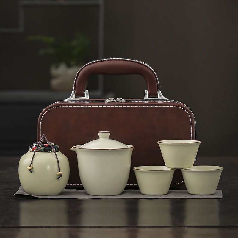 Travel Ru Kiln ceramic tea sets, portable kung Fu tea sets, outdoor brewing teapots, camping quick guest cups Application Scenario