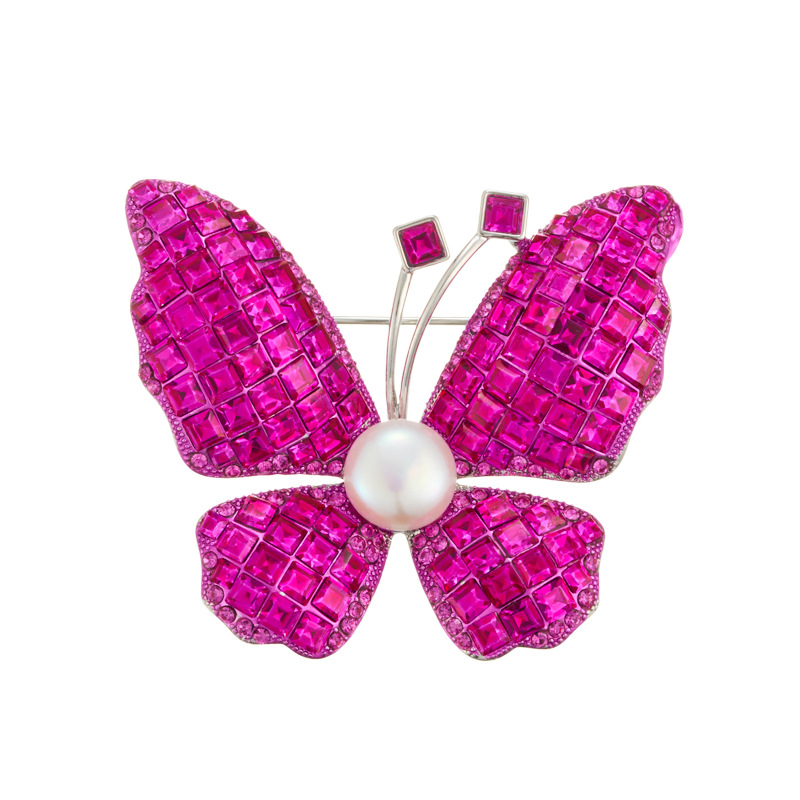 Original design, light luxury and retro, full diamond butterfly brooch, available in three colors, copper alloy freshwater pearl high-end brooch Item Picture