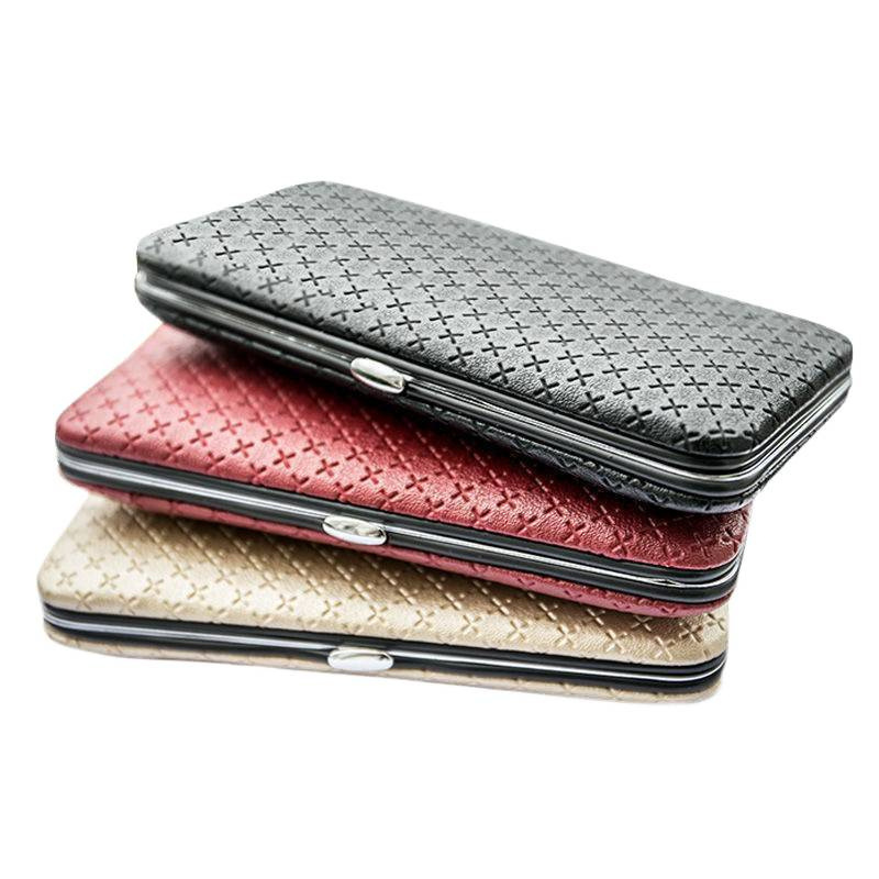 剪指甲刀套装全套剪套盒斜口钳修脚工具掏耳朵挖耳勺剪、钳、刀白底实物图