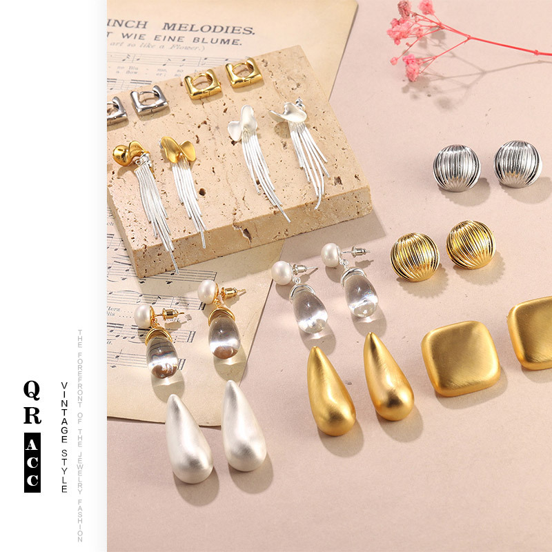 天然珍珠流苏欧美风气质时尚设计感饰品几何抛光高级夏季耳饰耳环