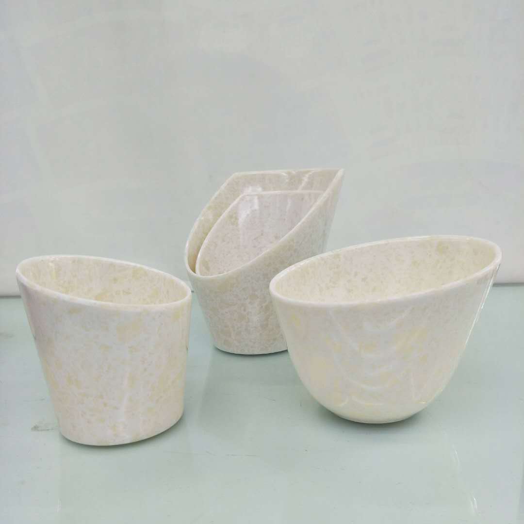 Melamine tableware, small spoons, water cups, tea cups, salad bowls, imitation porcelain spoons, short and long handles Application Scenario