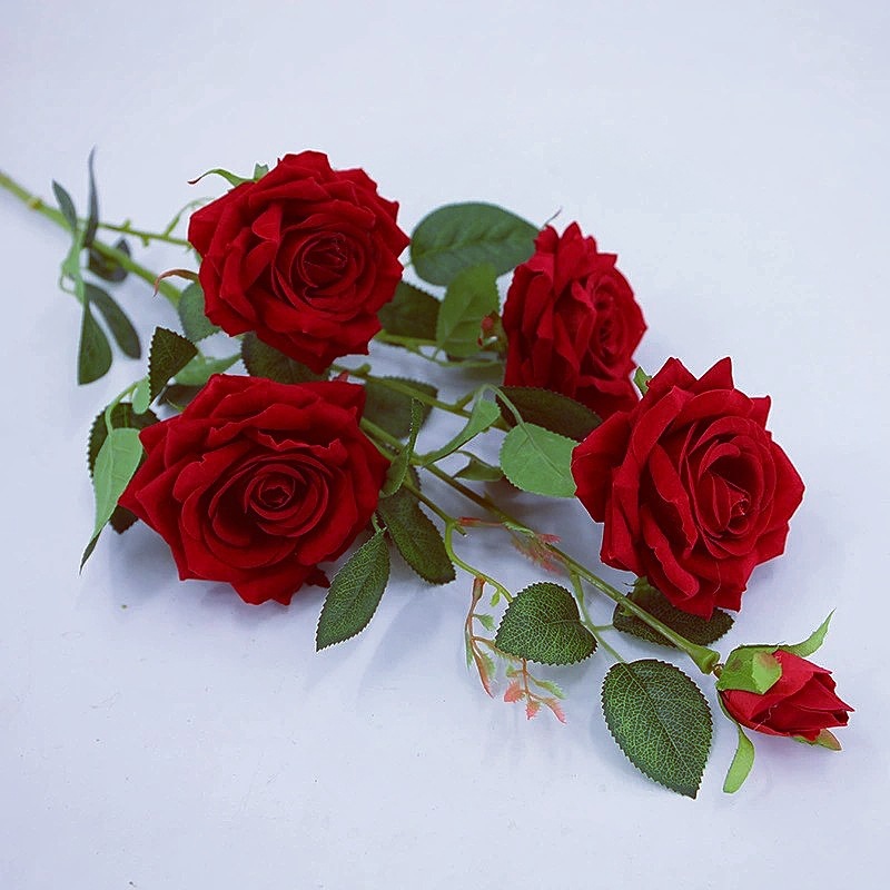 仿真多头绒布红色玫瑰花拍摄道具假花家居装饰布置仿真花摆件批发
