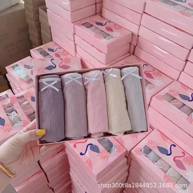 火烈鸟女士内裤少女蕾丝无痕纯棉石墨烯裆生理中腰无缝三角裤批发产品图