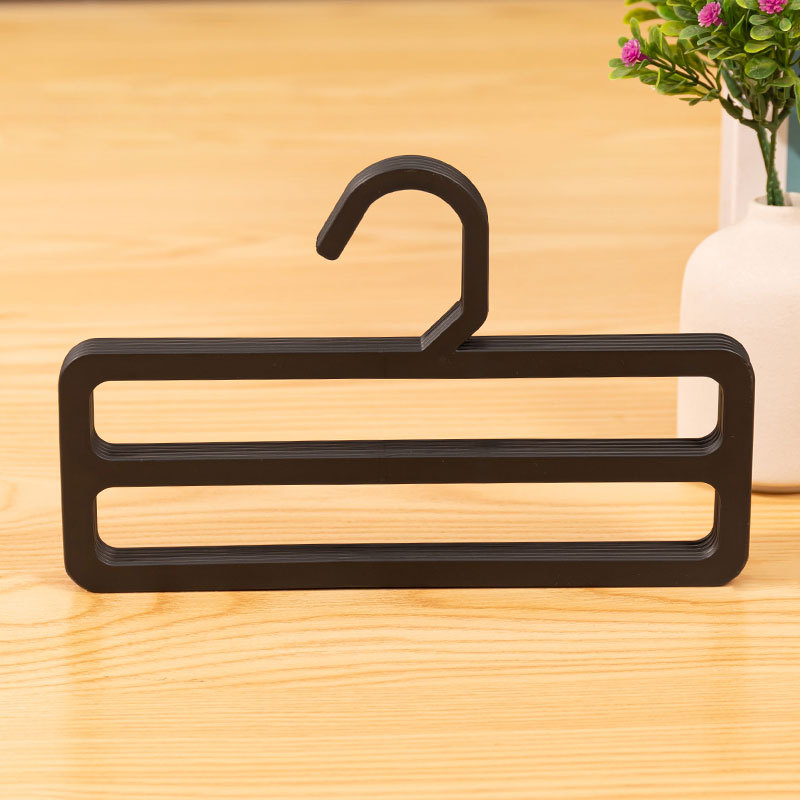 Double-layer scarf rack, towel rack, square plastic black scarf and silk scarf display stand, thickened hook for silk scarves and towels Application Scenario