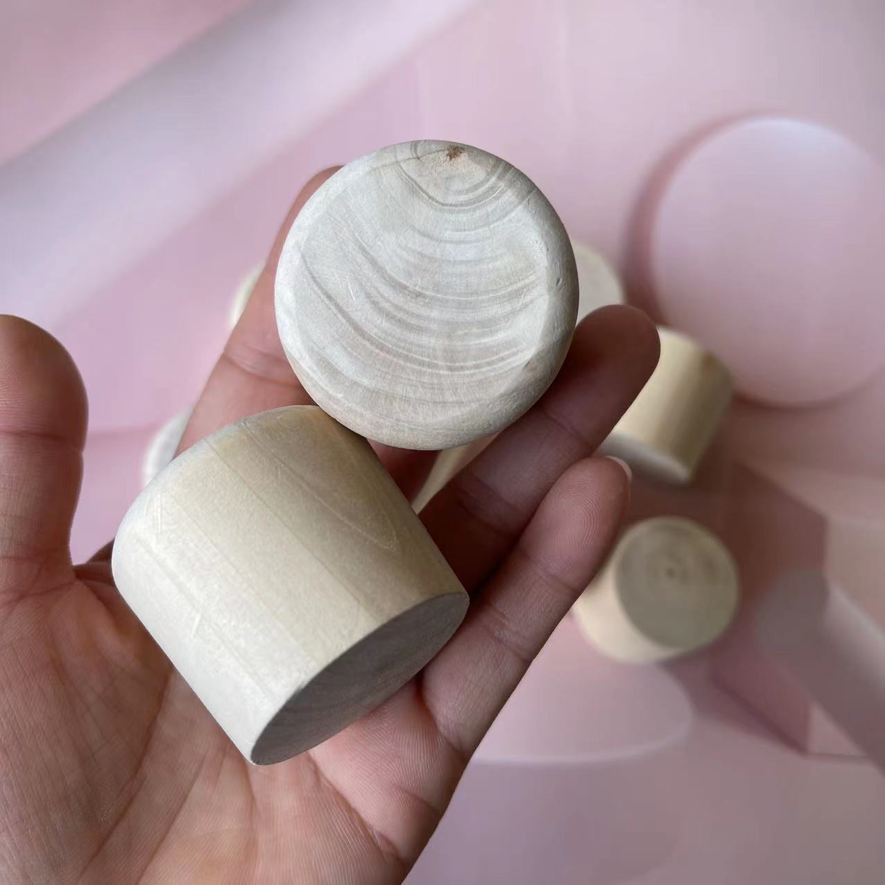 木塞/电水壶/红酒塞/保温杯白底实物图