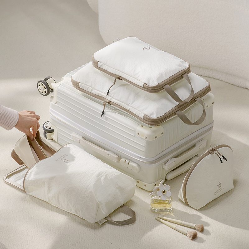 旅行收纳袋内衣行李箱鞋子整理袋子多功能旅游便携分装包压缩套装